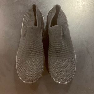 StqGear Womens Shoes in size 6.5 US Womens in color Black